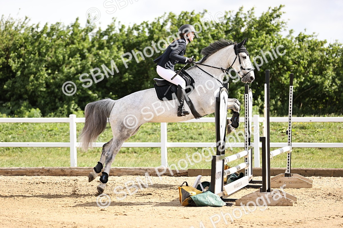 SBM_001789 - Class 8 - Clear Round