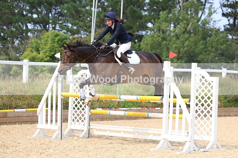 3E7A2460 - Class 8: Senior Newcomers/1.10m open