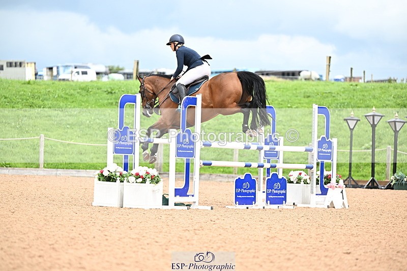 240726A-132110-01394 - Cls 3 Snr Foxhunter