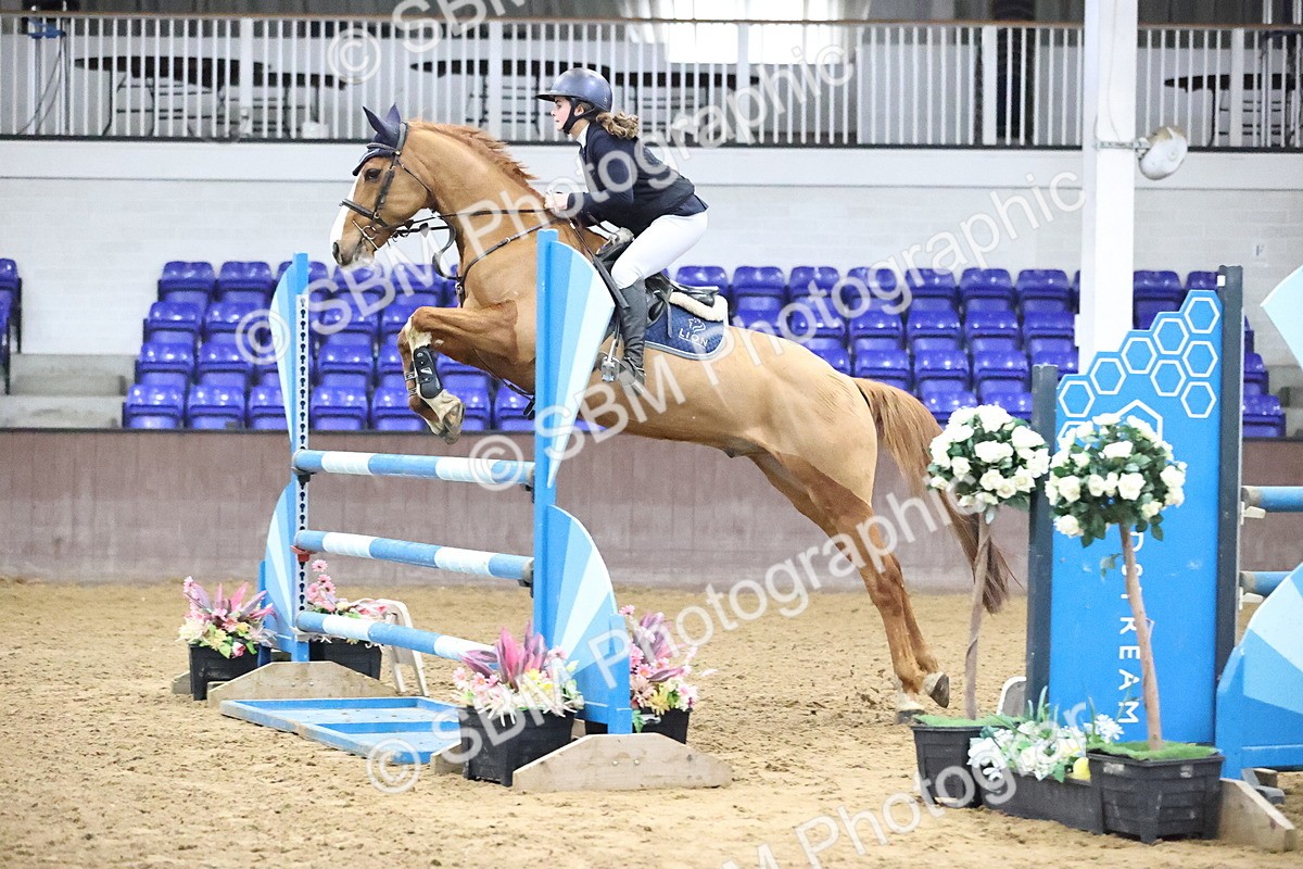 SBM_001917 - Class 10 - Senior Newcomers - 1.10m