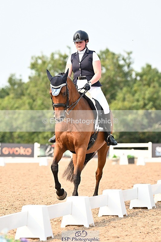 250816-160644-06052 - 129-Beth.TaylorWilly.Wonker