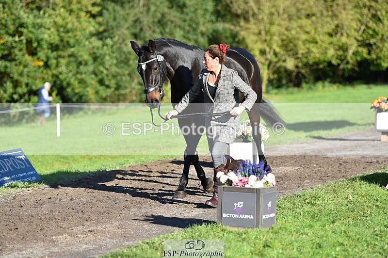 231022-101330-22315 - 468-PRIMITIVE.DAYLIGHT-Alexandra.Erskine.Scott-TrotUp+SJ