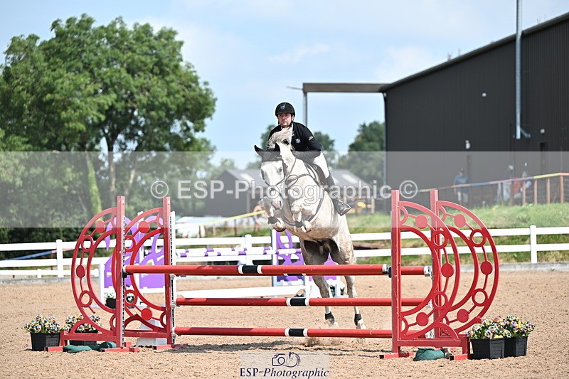 240801A-115607-00591 - Cls 10 1.05m Amateur Qualifier