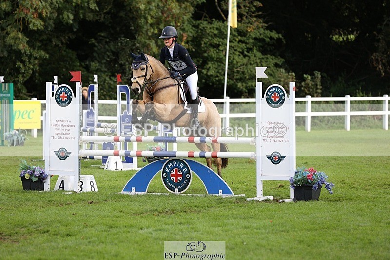 231022-141041-28091 - 442-BICTON.INCREDIBLY.DUN-millie.jo.challinor-TrotUp+SJ