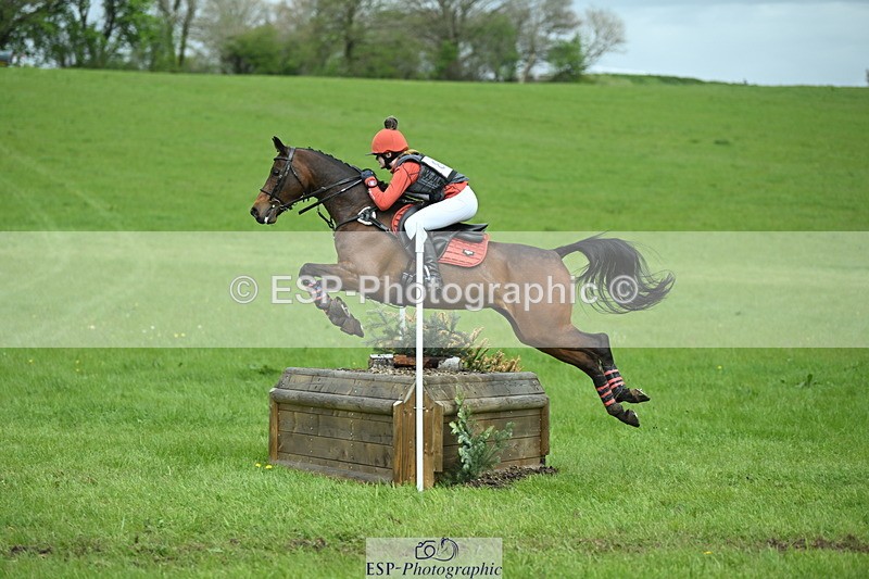 250419-145043-12057 - 808-Chloe.Morgan-SANDBANK.MAGIC.MOMENT