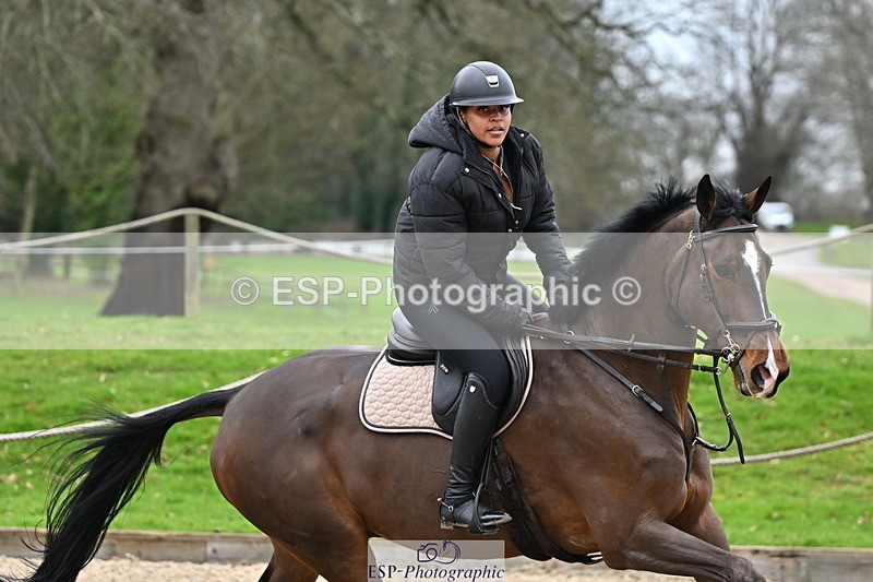 250201A-142929-00958 - Cls 04 Local Horse 120cm