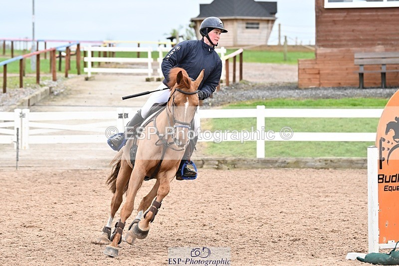 250112-132625-01465 - Cls 20 Newcomers and 1.10m Open