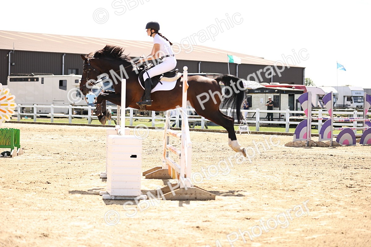 SBM_007965 - Class 10 - Senior 1.05m Open