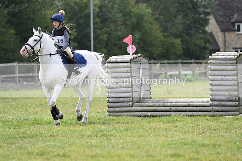 WJ7_6497 - 40cm XC Time 11:50 to 12:10