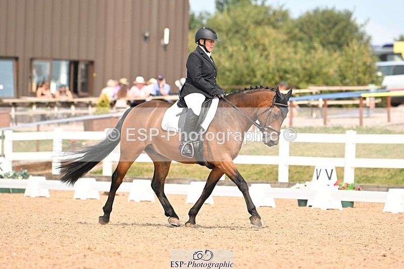 250816-141902-05080 - 049-Carolyn.GaleNewtown.Ringo