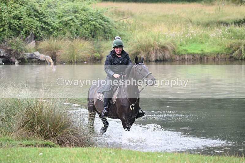 WJ7_9009 - Time at Water 11:53 to 12:23