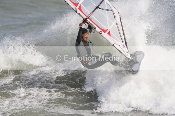 WS 190808-2 - Windsurfing