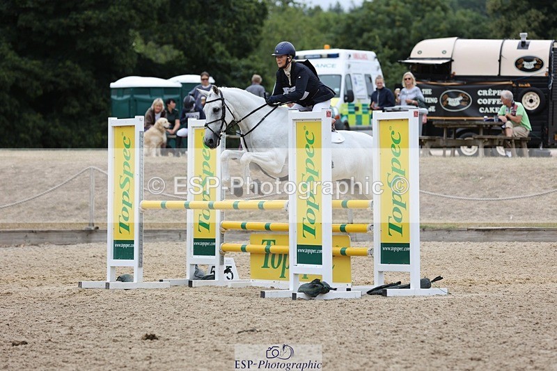 250803A-111721-10743 - L-520-Nicola.Horsley-Gubbins-RATHNAGREW.GREY.TEX