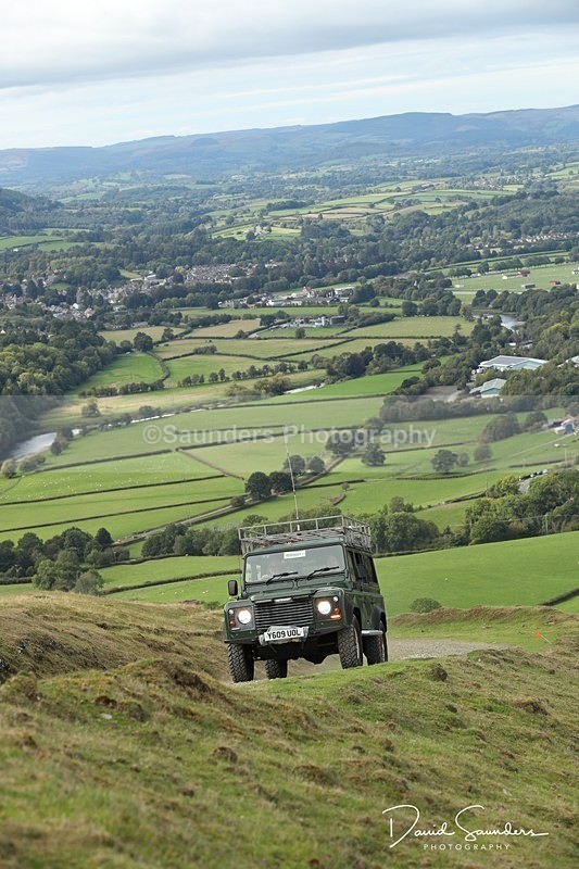SPXX3366 - Land Rover
