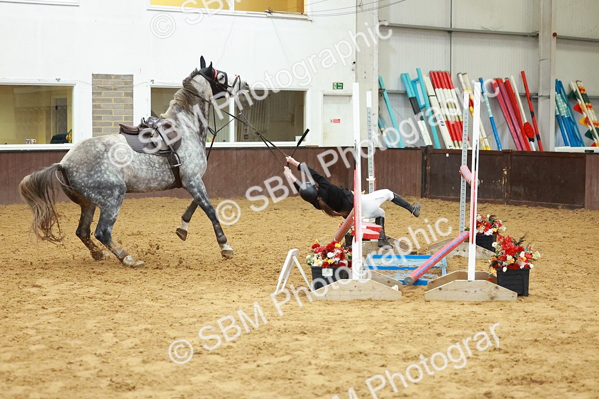 SBM_007345 - Class 19 - Senior Newcomers 1.10m