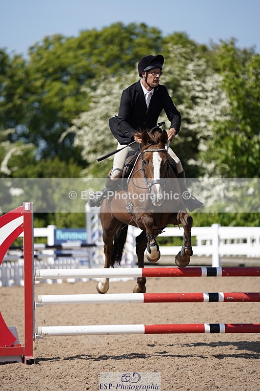 230527A-100434-03530 - Cls 19 British Novice & 90cm Open