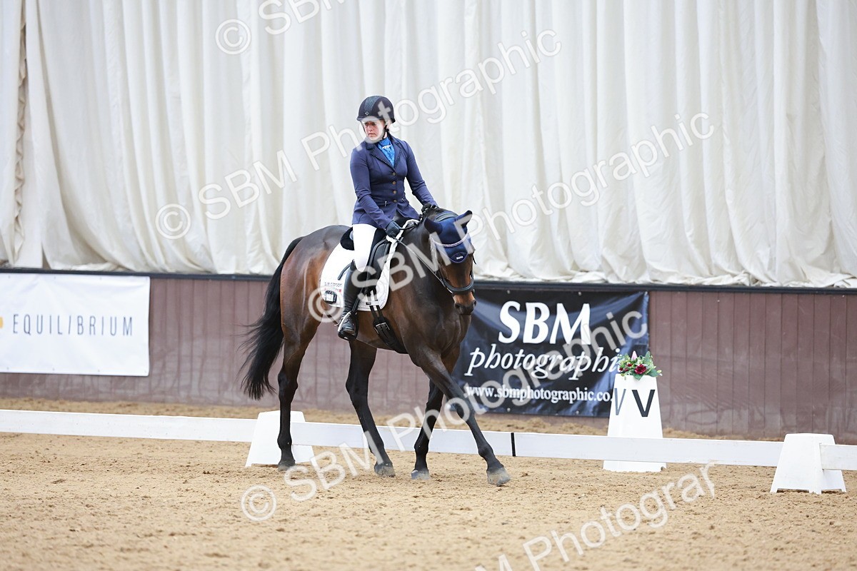 SBM_010086 - Class 6b - Novice 6 - 12.40-13.43