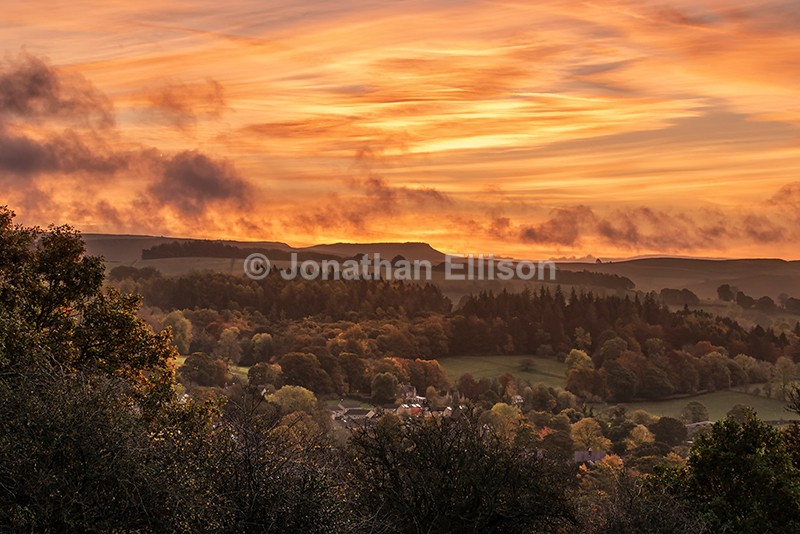Thornhill Sunrise - The Peak District