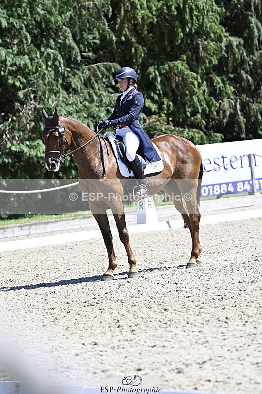 250522A-150512-03779 - D-402-Isabelle.Cook-CYMOON.F.Z