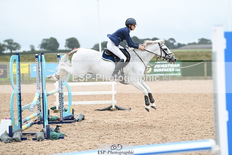 250807-112818-00685 - 90cm Round 1