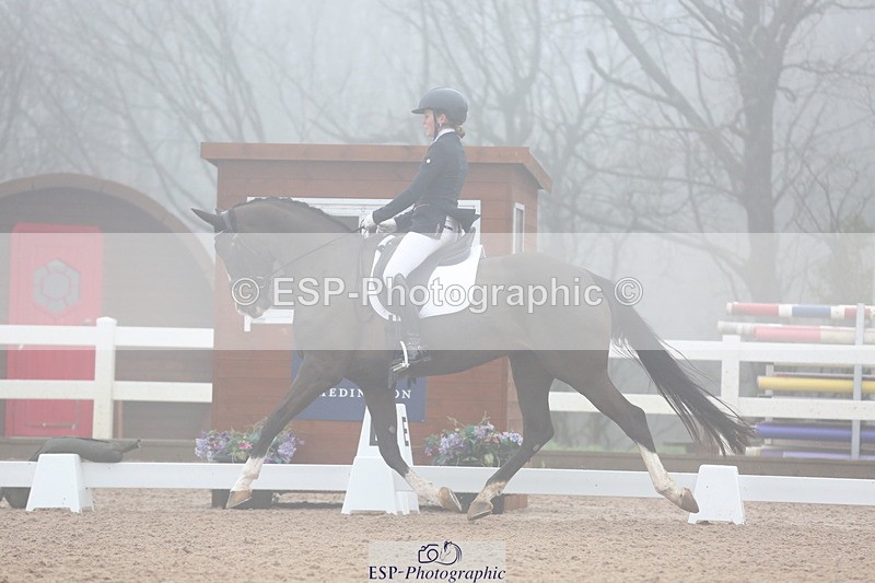 240217A-104257-01045 - 161-Katie.Warner-Active.Nuvalari