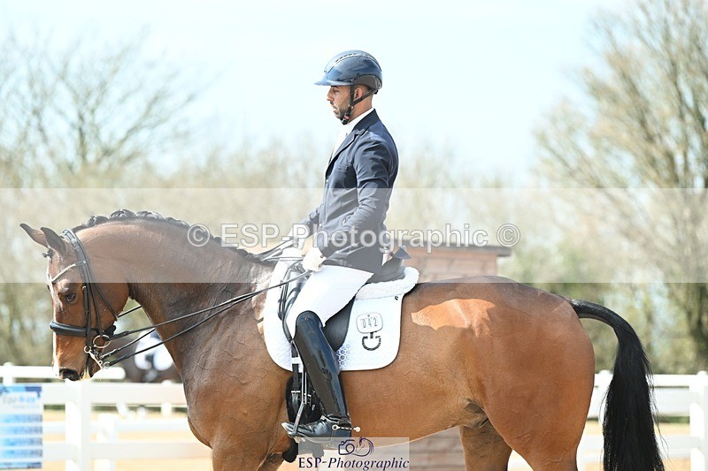 250403-110148-01778 - 042-Dannie.Morgan-Fever.Tree