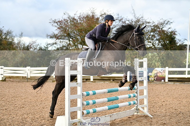 231110A-103538-00089 - Cls 2 British Novice & 90cm Open