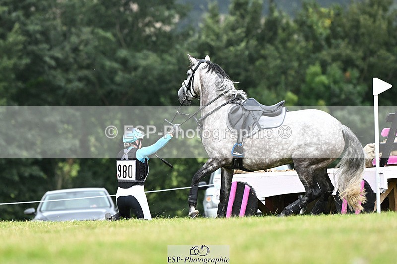 240825X-174704-38038 - 80cm XC 17.30 to End