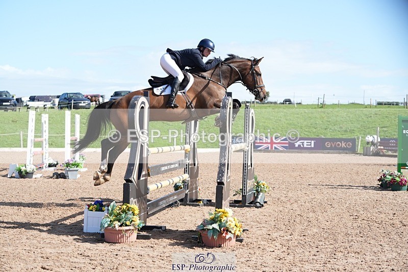 250913-110656-06327 - Cls 14 Snr Newcomers