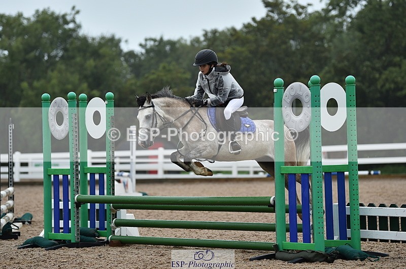 220829A-154116-00124 - Clear Round & 60cm  1a - 1b