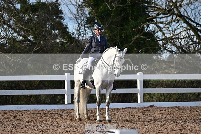 241214-134758-02578 - 102-PAULA.LEE-Deseado.Santo