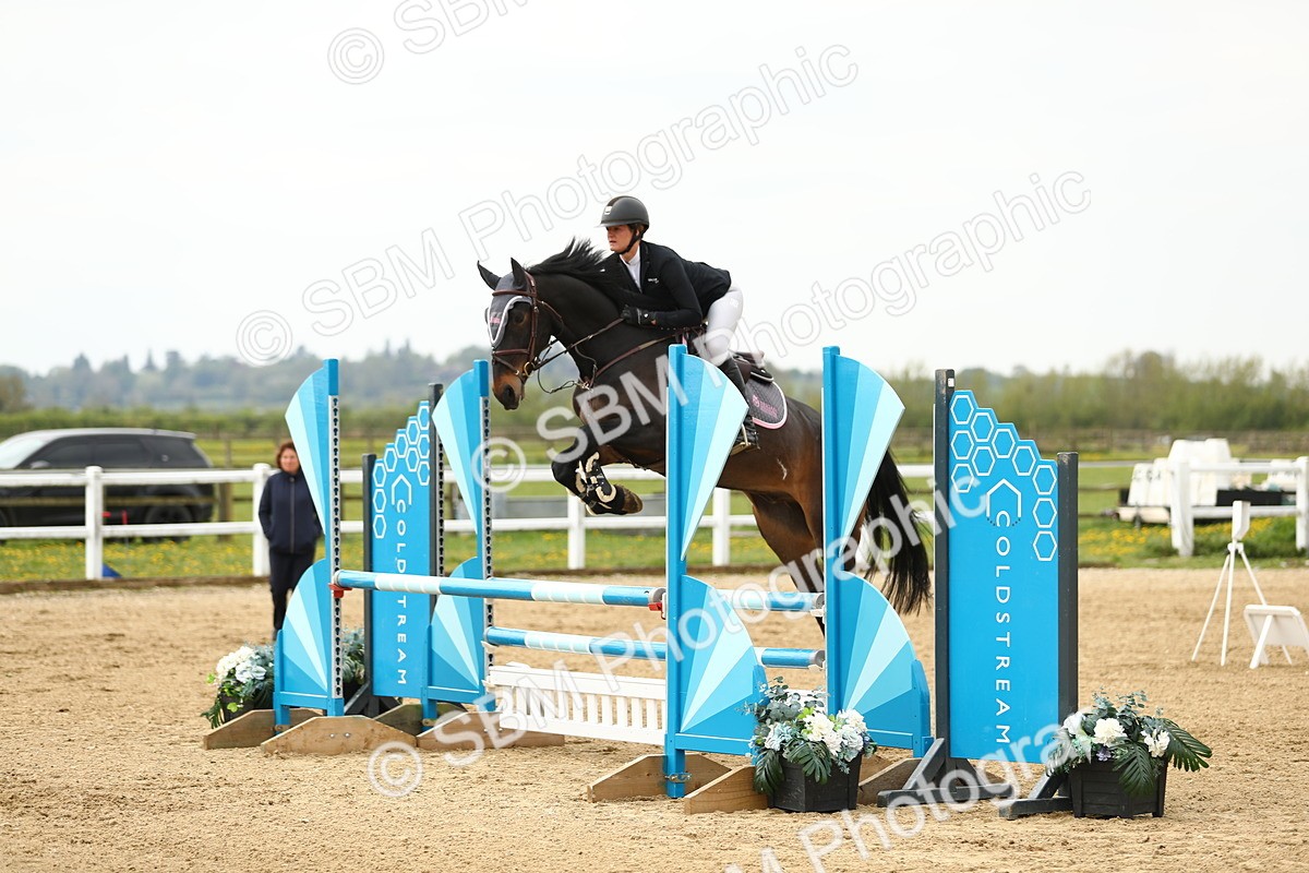 SBM_001046 - Class 3 - Senior Discovery 1m