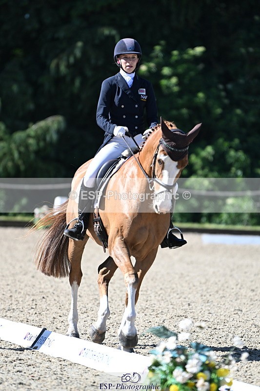 250522A-094141-02711 - A-006-Holly.Clarke-NICO