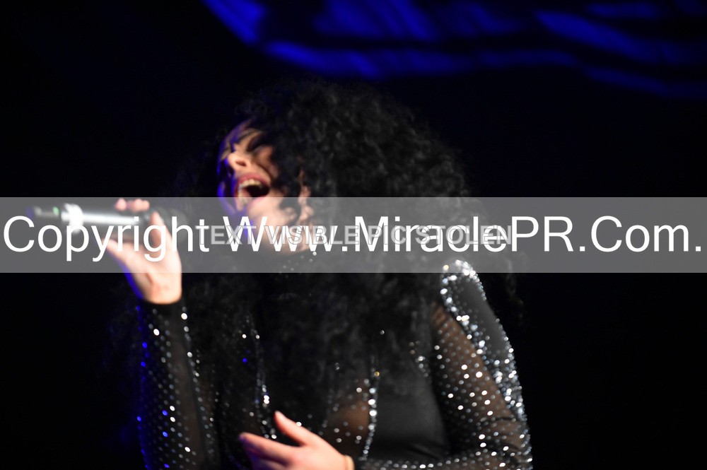 SH4_6384 - The Cher Experience