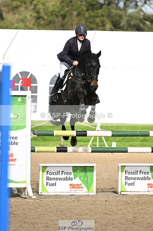 241025-121525-07502 - 219-Sam.Jennings-MONBEG.IGUASSU