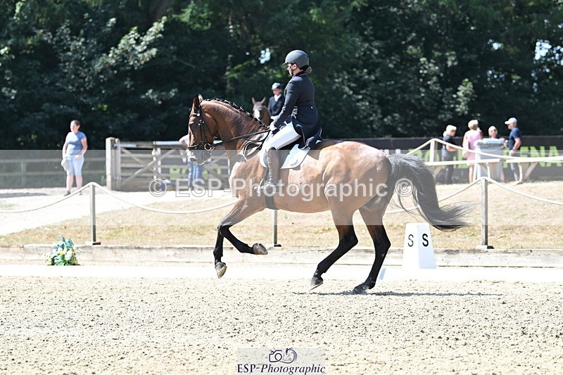 250810A-121217-06246 - 041-Laura.GreenIreldo.L