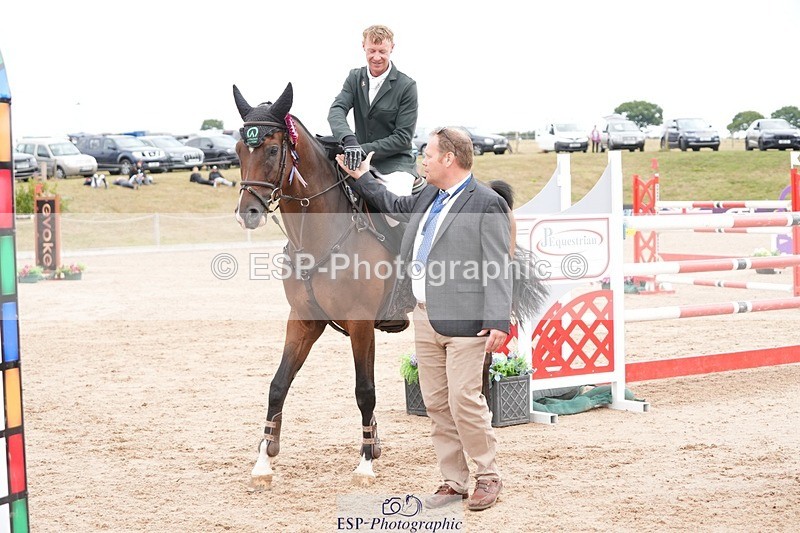 250718-120851-10213 - Cls 2, 3 Star Small Tour Break til End