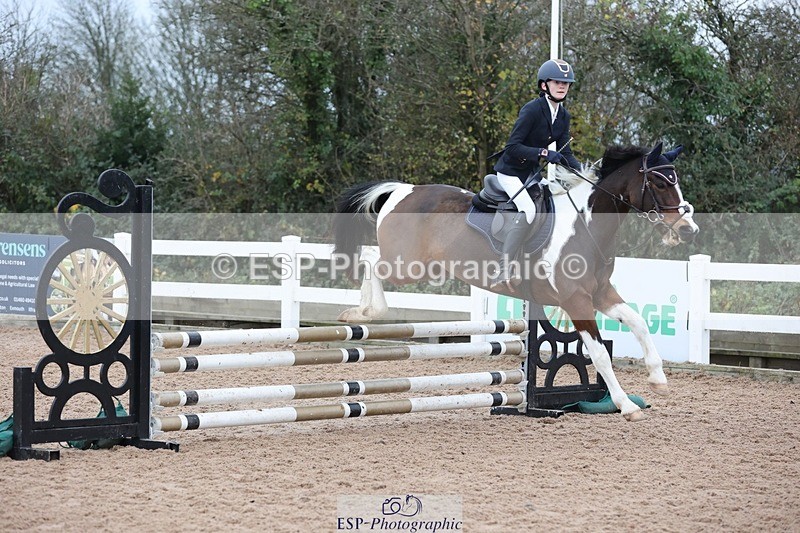 241116X-092036-00246 - Cls 05 Pony Intro 80