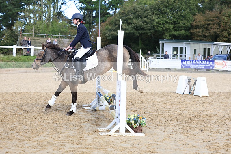 3E7A3100 - Class 4: 60cm Junior