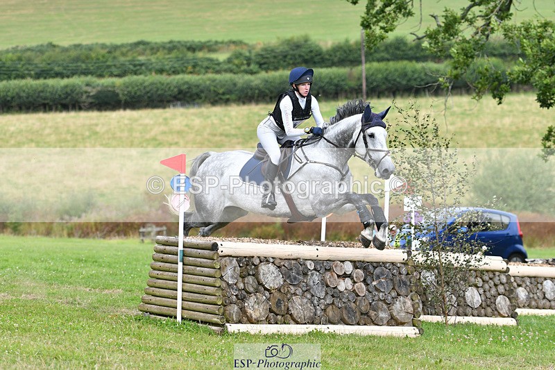 240804-135506-15025 - 516-Angelique_Thomas-CARRERA_HFS_Z