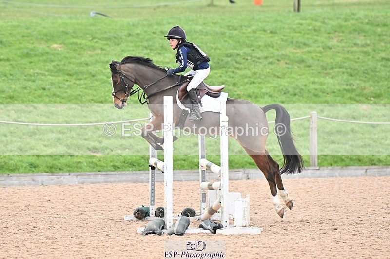 250118-112826-00715 - Cls 2 A&B 80cm 10.45 to 11.40