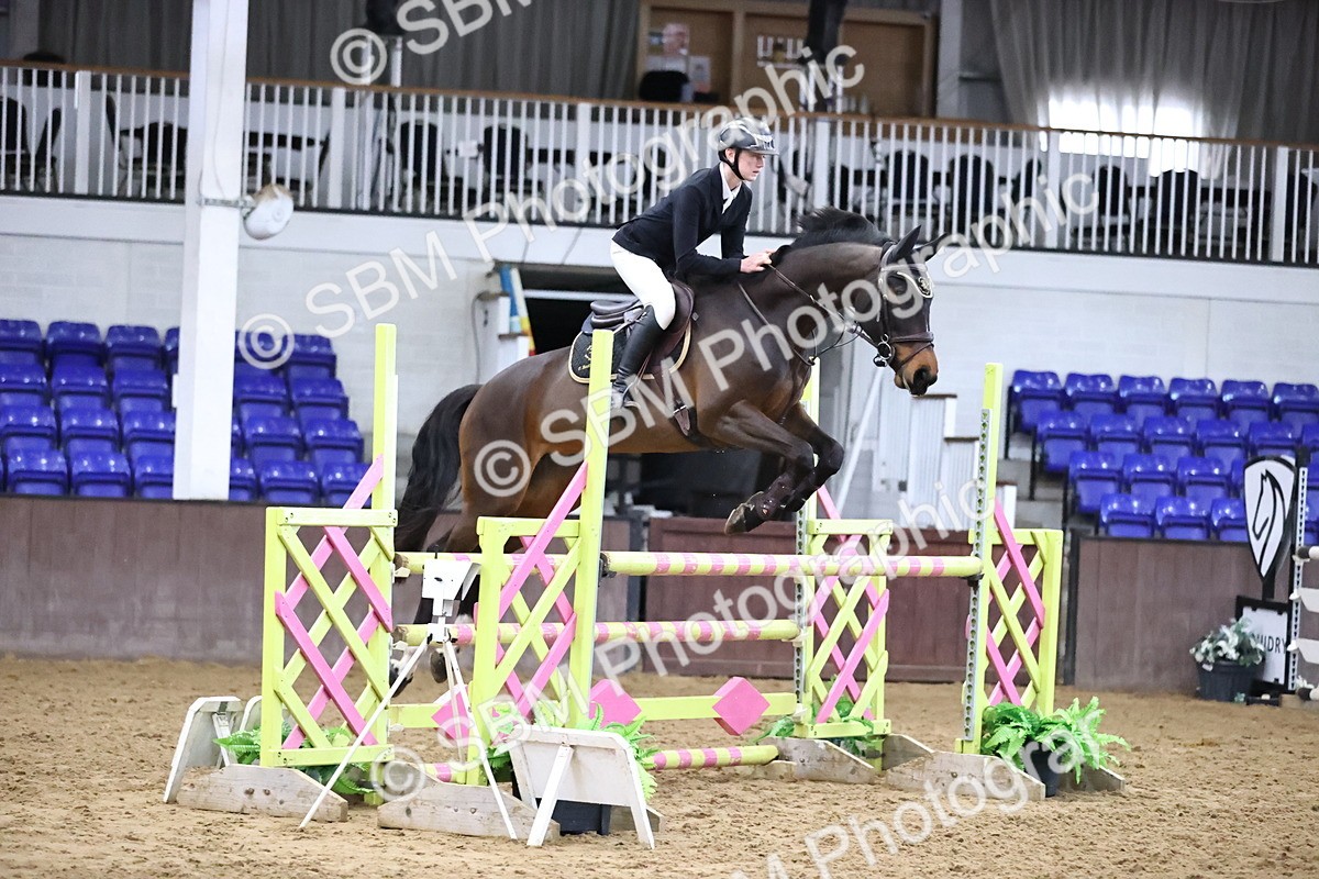 SBM_005711 - Class 17 - Senior Newcomers 1.10m