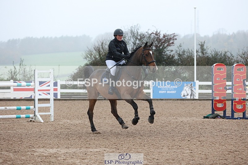 231112A-132717-04472 - Cls 20 Newcomers & 1.10m Open