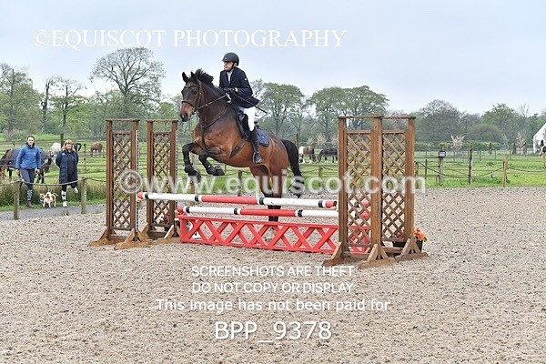 BPP_9378 - CLASS 32 MON Club/ Unaffiliated 70cms Open