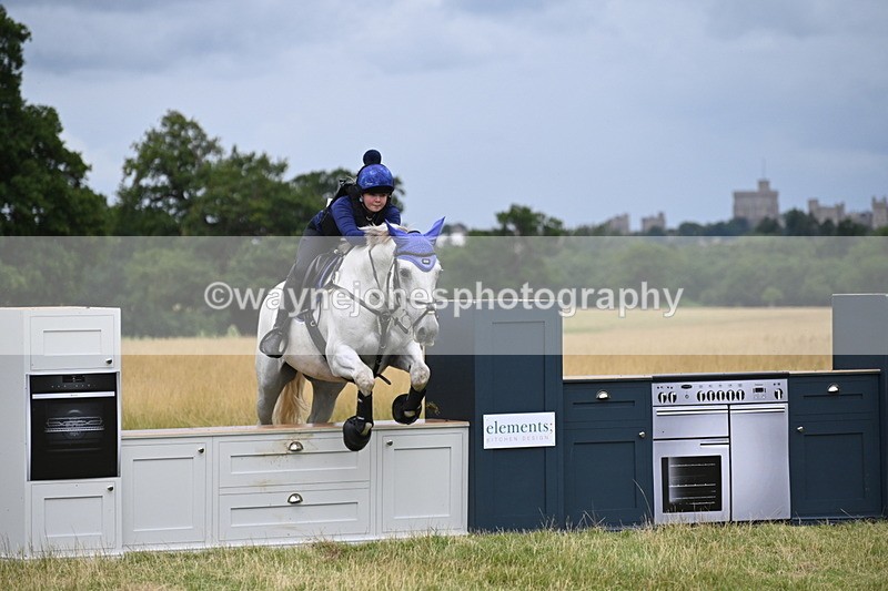 WJ6_4611 - Time at Jump 13:04 to 13:34