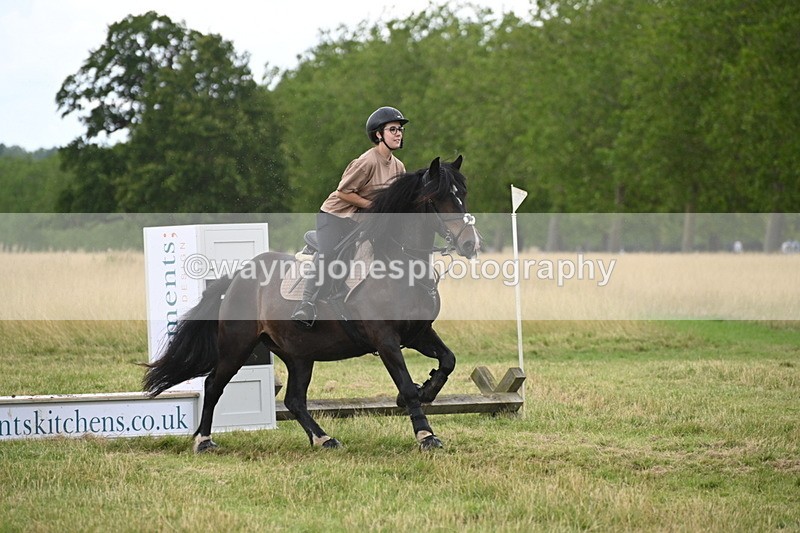 WJ6_4919 - Time at Jump 13:04 to 13:34