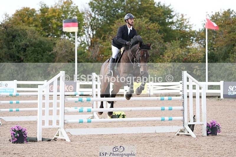 250912-114427-03810 - Cls 22 Snr Discovery and 1m Open