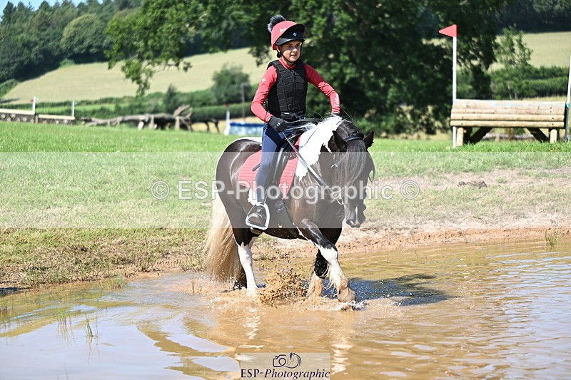 240729B-150300-03069 - Abbie's Group XC