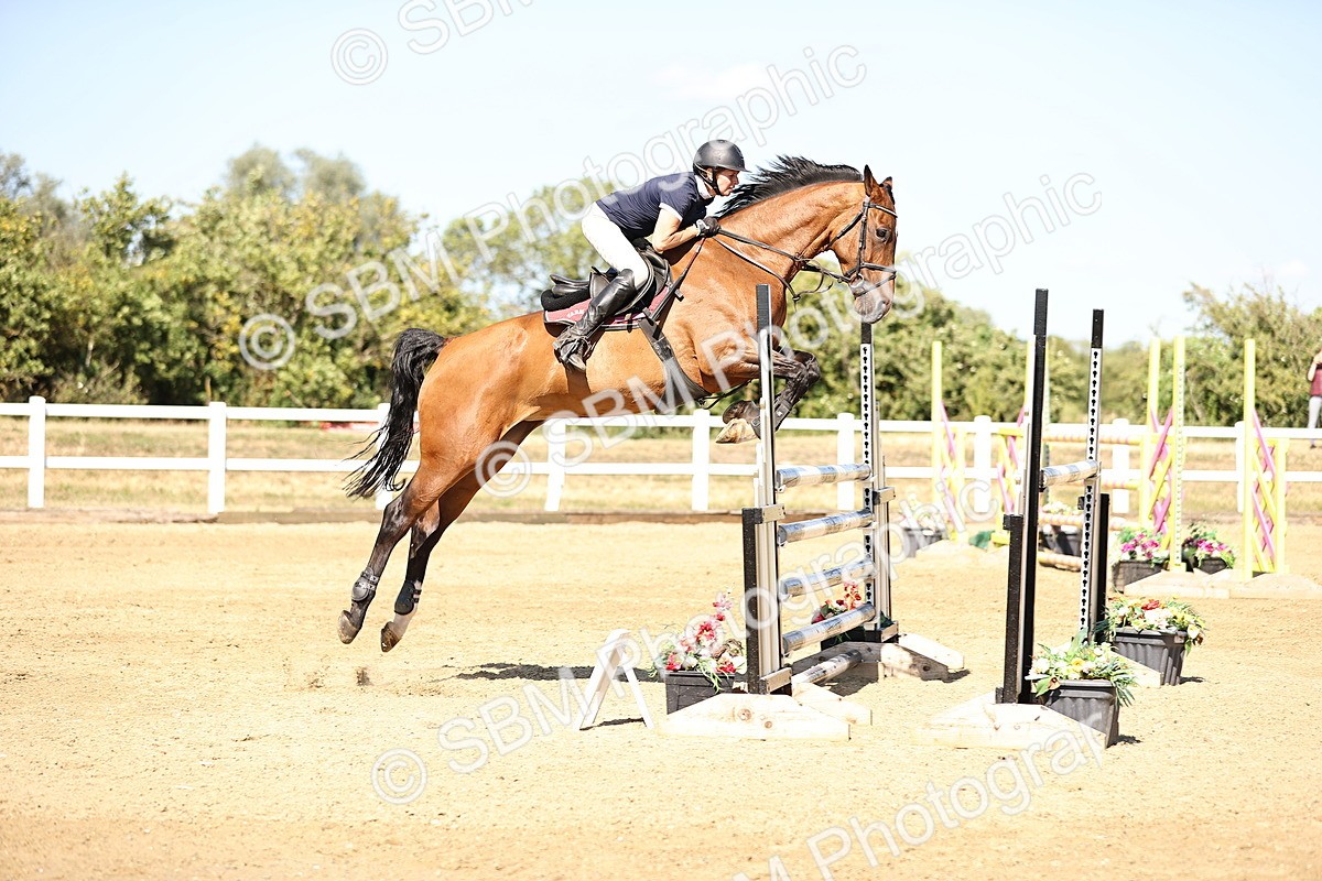 SBM_015608 - Class 16 - Senior foxhunter - 1.20m Open