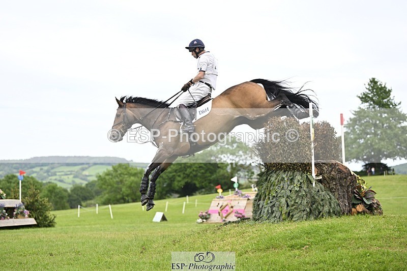 240525-154050-16852 - 222-KILCANNON_SENSATION-Harry_Meade